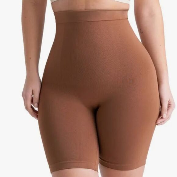 NWT Shapermint High Waisted Body Shaper Shorts Color Latte - Picture 1 of 7